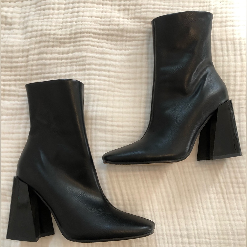 Nasty Gal Flared Block Heel High Ankle Boots, size 5
